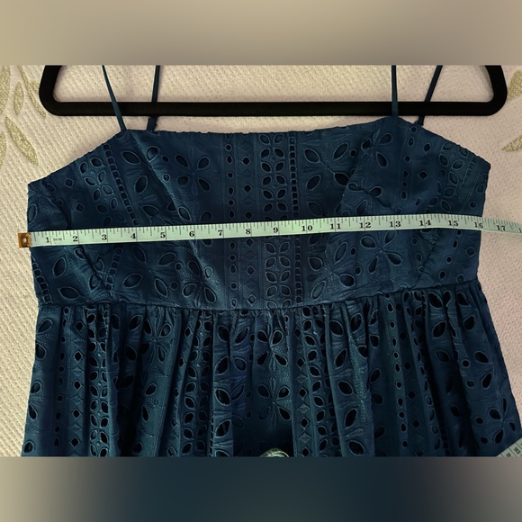 Women’s J.Crew Tie-back Tiered Eyelet Dress - Picture 4 of 4